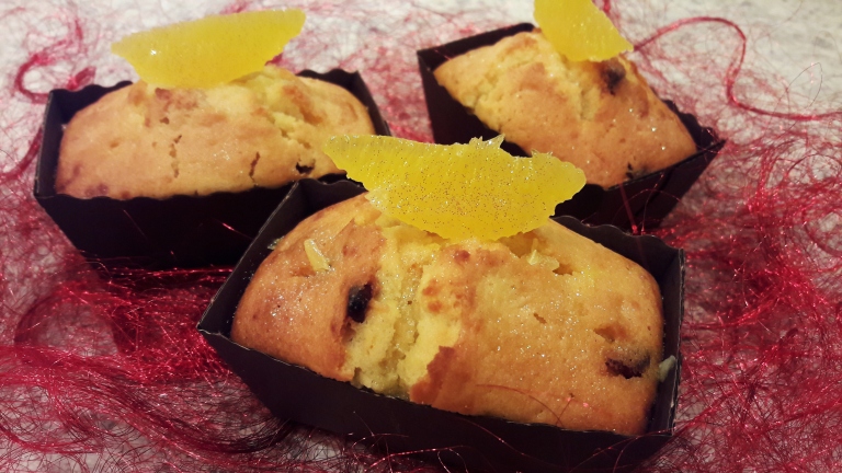 Mini cranberry and orange drizzle loaves